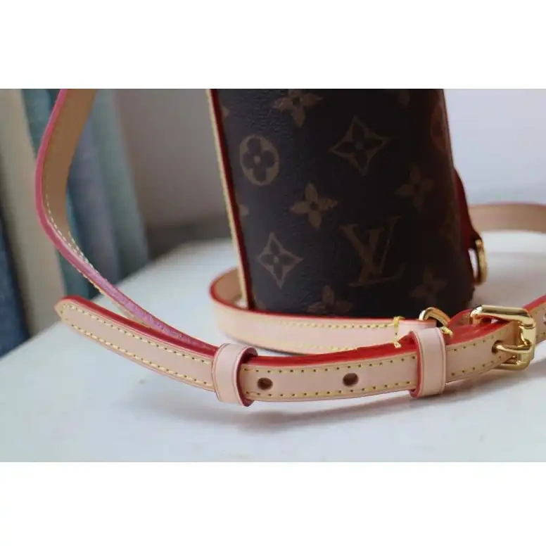 Fashionrepsfam ru Bags 19B570252 LV 0618